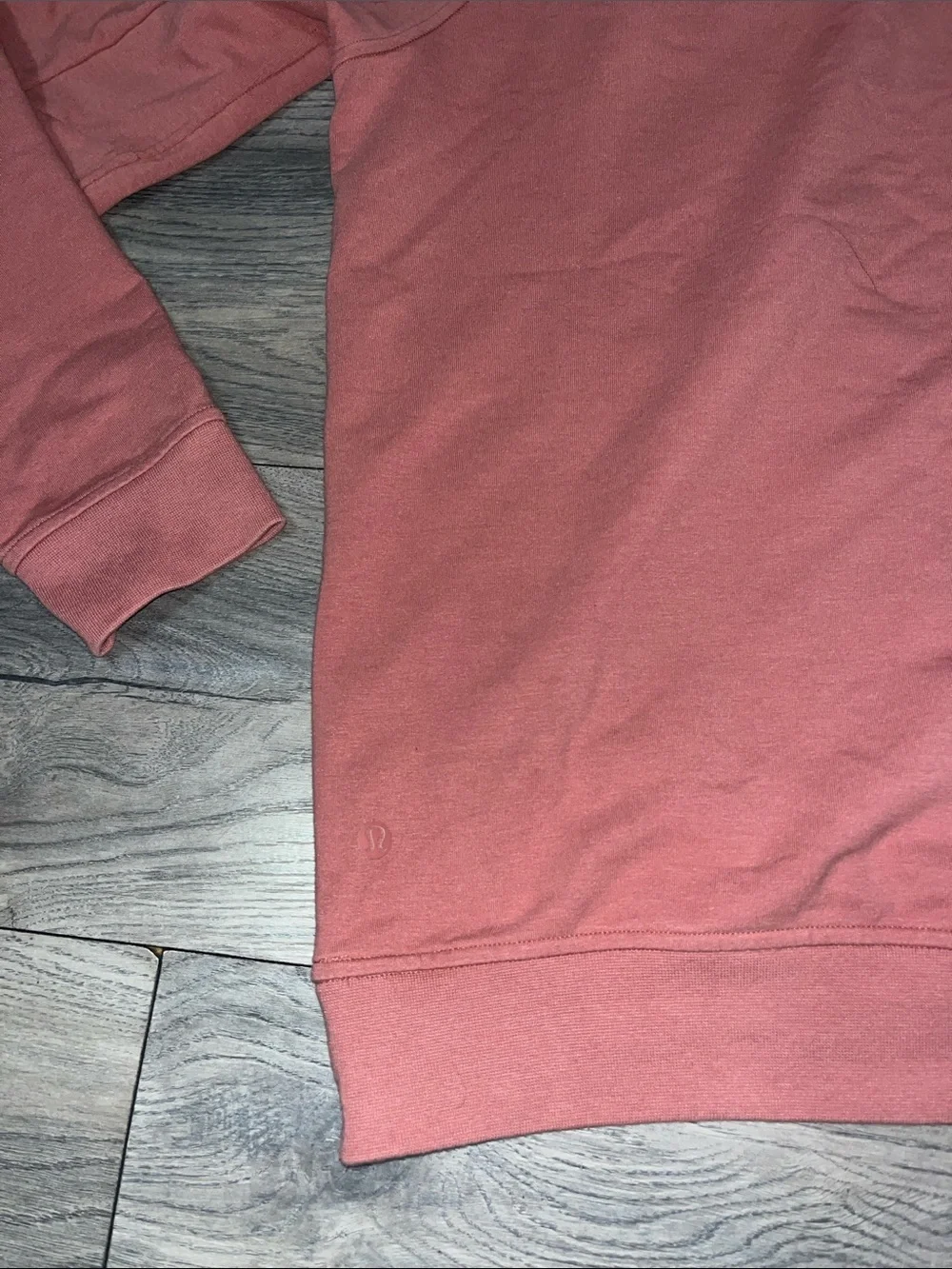 lululemon athletica lightweight pullover